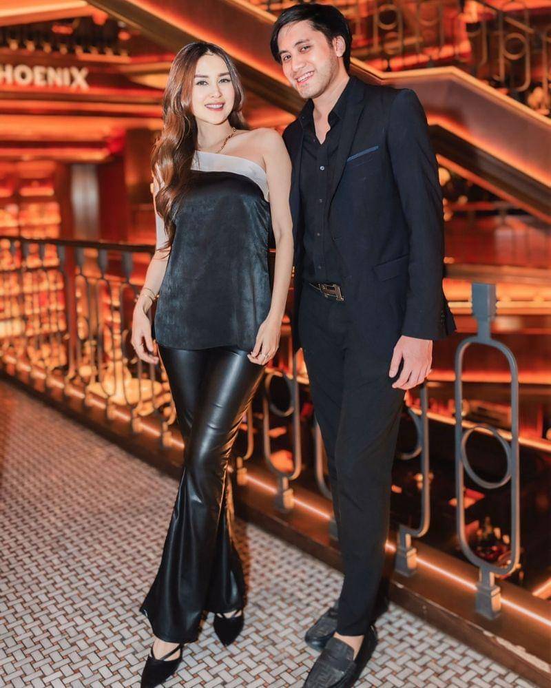 Instagram.com/vicymelanie